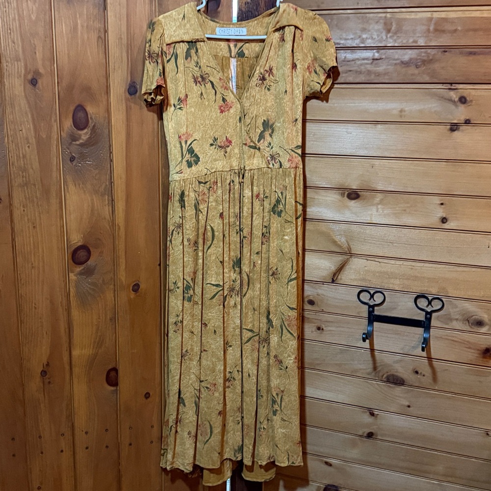 THREE Christy dawn dresses. - Picture 3 of 6